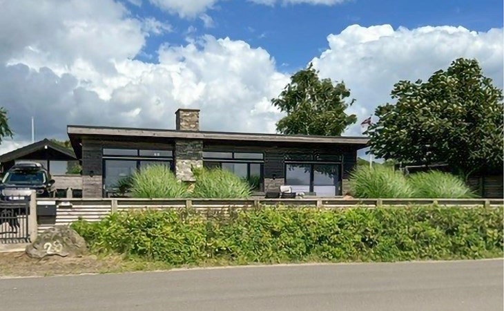 Stunning home in Rønde with WiFi 1