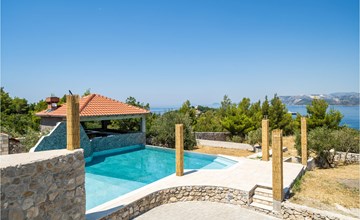 Awesome home in Cavtat with WiFi 2