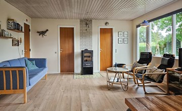 Tolles Haus mit 2 Schlafzimmern in Hejls 3