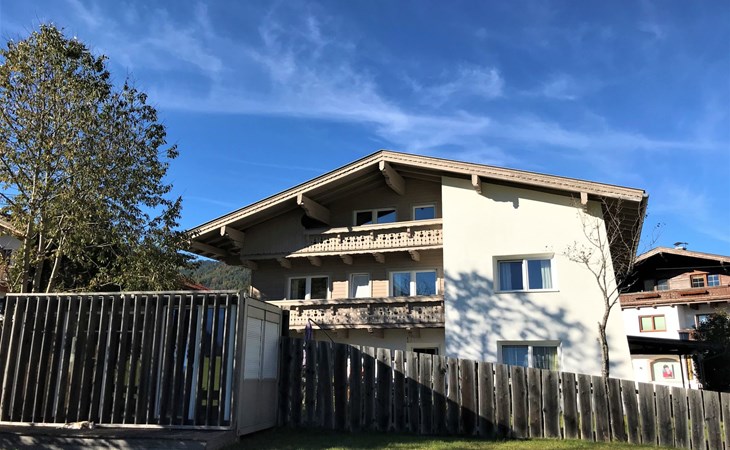 Hochunnutz (ASE150) 1