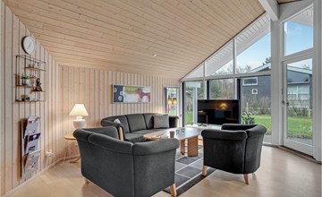 Cozy home in Væggerløse with sauna 2