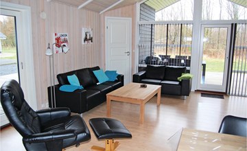 4 bedroom gorgeous home in Toftlund 2