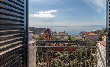 Stunning apartment in Kostrena 2