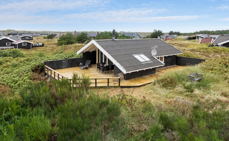 Lovely home in Hvide Sande with WiFi 1