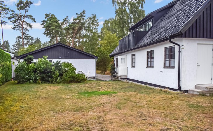 3 bedroom amazing home in Borrby 1