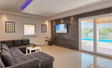Villa Zeus 2