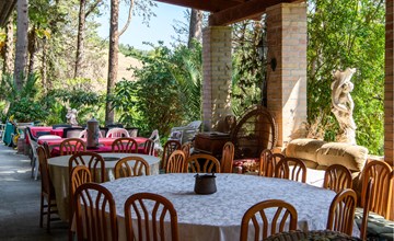 Awesome home in Monsampolo del Tronto 2