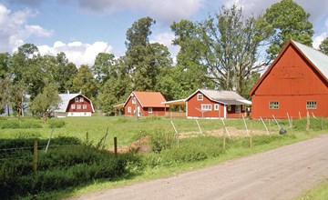 Stunning home in Ljungby with lake view 2
