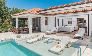 Luxury Beach Villas Porto Bus 3