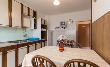 2 bedroom nice apartment in Pula 2