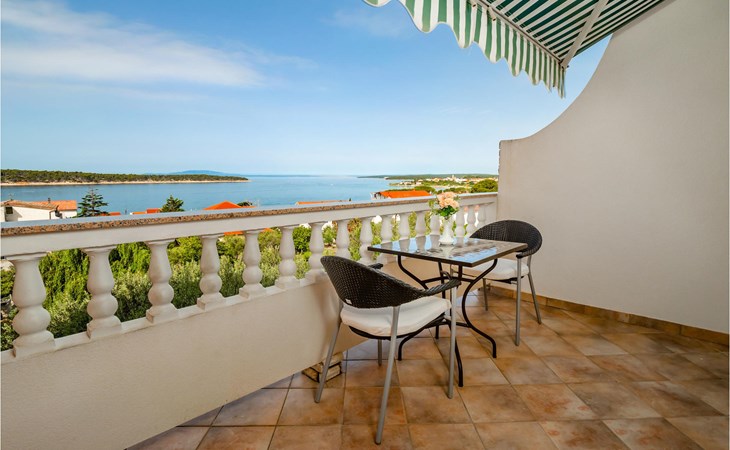 Nice apartment in Barbat na Rabu 1