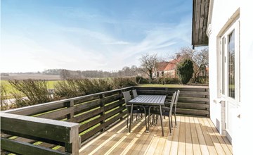 Nice home in Gudhjem with WiFi 2