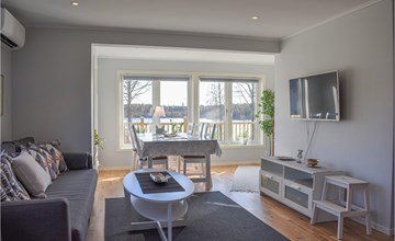 Awesome home in Backaryd 3