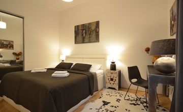 "Collection Hastalska 3