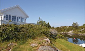 Gorgeous home in Flekkerøy with WiFi 3