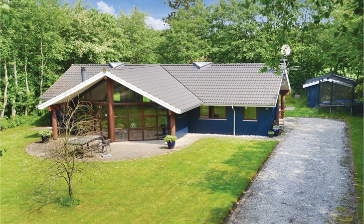 Stunning home in Oksbøl with sauna 1