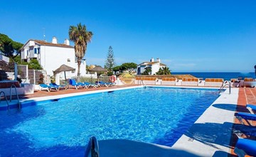 Appartement-Villa, Beach Front 3