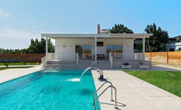 Ferienvilla Petra in Kolympia Village 2