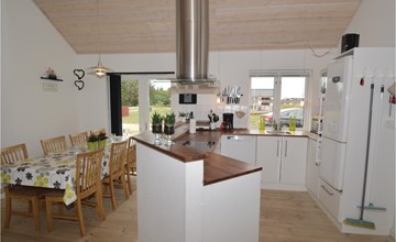 Stunning home in Skjern with kitchen 3