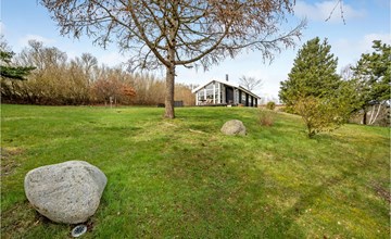 Awesome home in Ebeltoft with WiFi 2
