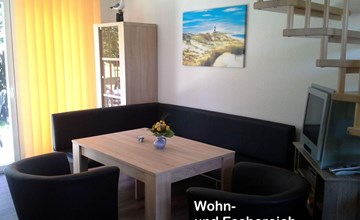 Kleines Ferienhaus mit Garten in Wismar 2