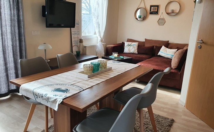 in Wervershoof mit Sonniger Terrasse 1