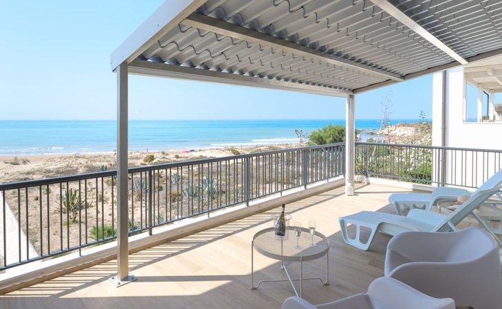 Villa am Sandstrand von Punta Secca 1