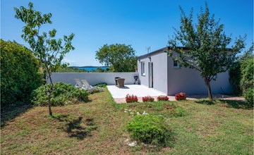 Gorgeous home in Peroj with WiFi 2