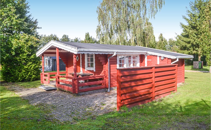 Beautiful home in Hovborg with WiFi 1
