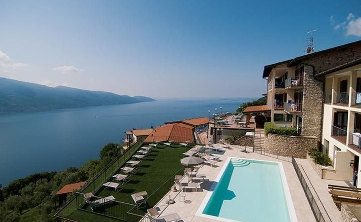 Zweizimmerwohnung mit Balkon ohne Seeblick 1