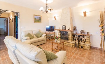 3 bedroom awesome home in Corumbela 2