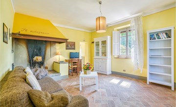 Amazing home in Larciano 3