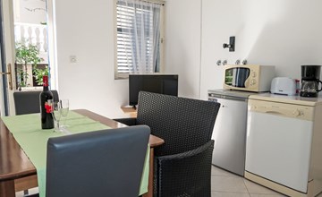 Apartment Palma in Rabac | 4-Person Holiday Home by the Sea | Leisure Time 3