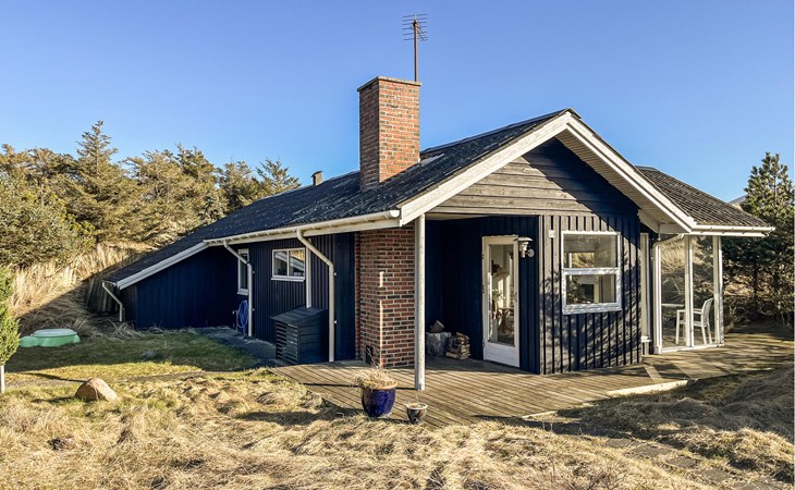 3 bedroom gorgeous home in Saltum 1