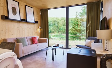 4p Luxe Cottage 2